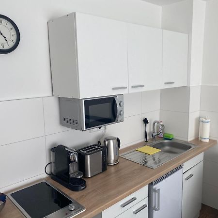Zentral Gelegene Schoene Wohnung In Bremen Mitte, Direkte Naehe Zum Klinikum, Balkon Luaran gambar