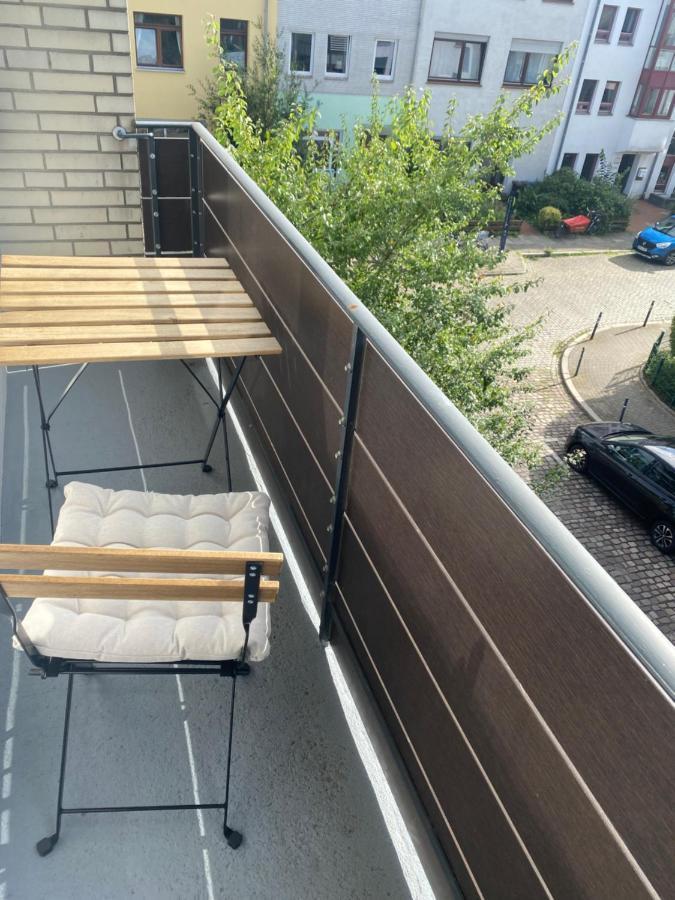 Zentral Gelegene Schoene Wohnung In Bremen Mitte, Direkte Naehe Zum Klinikum, Balkon Luaran gambar