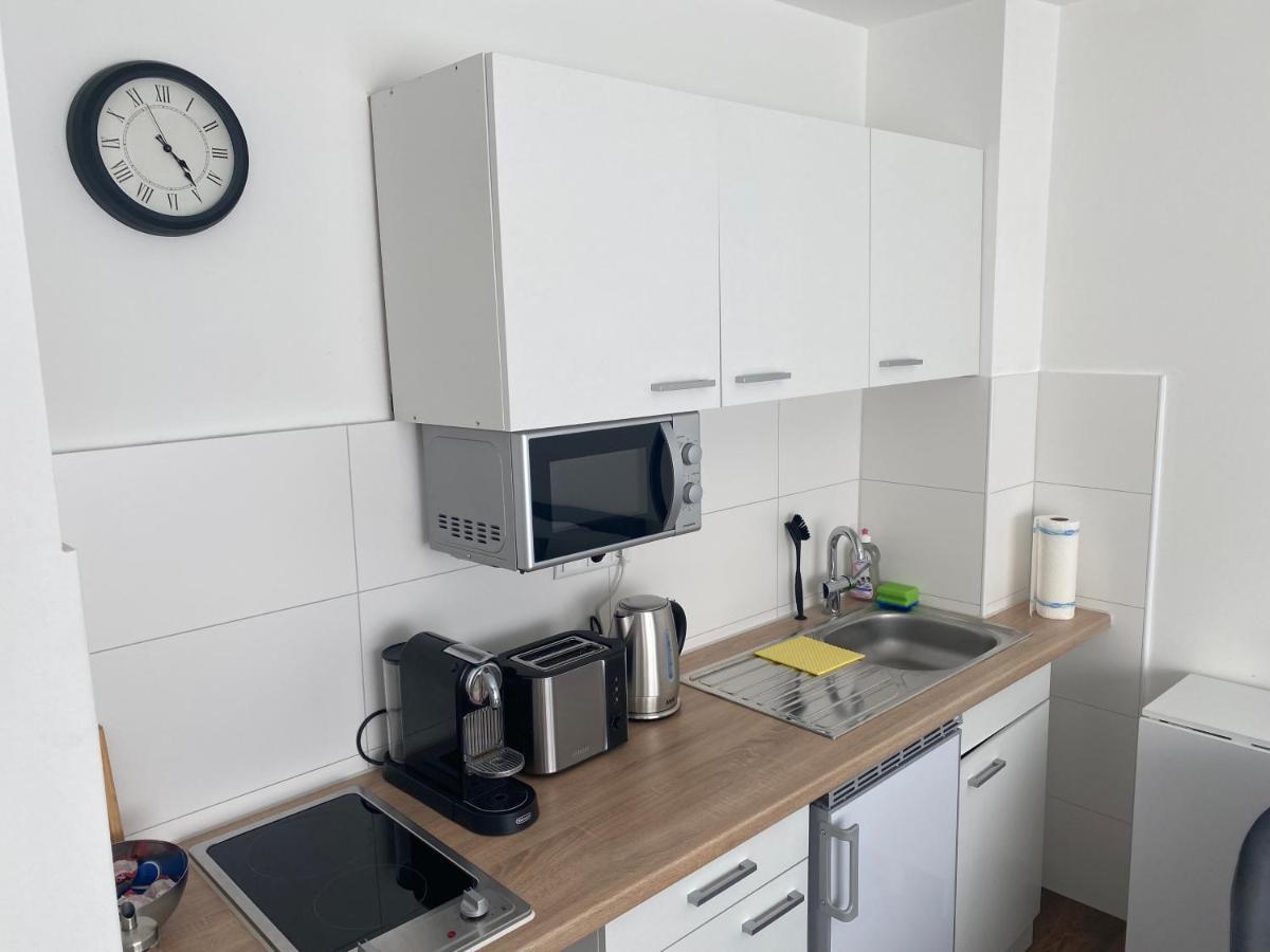Zentral Gelegene Schoene Wohnung In Bremen Mitte, Direkte Naehe Zum Klinikum, Balkon Luaran gambar
